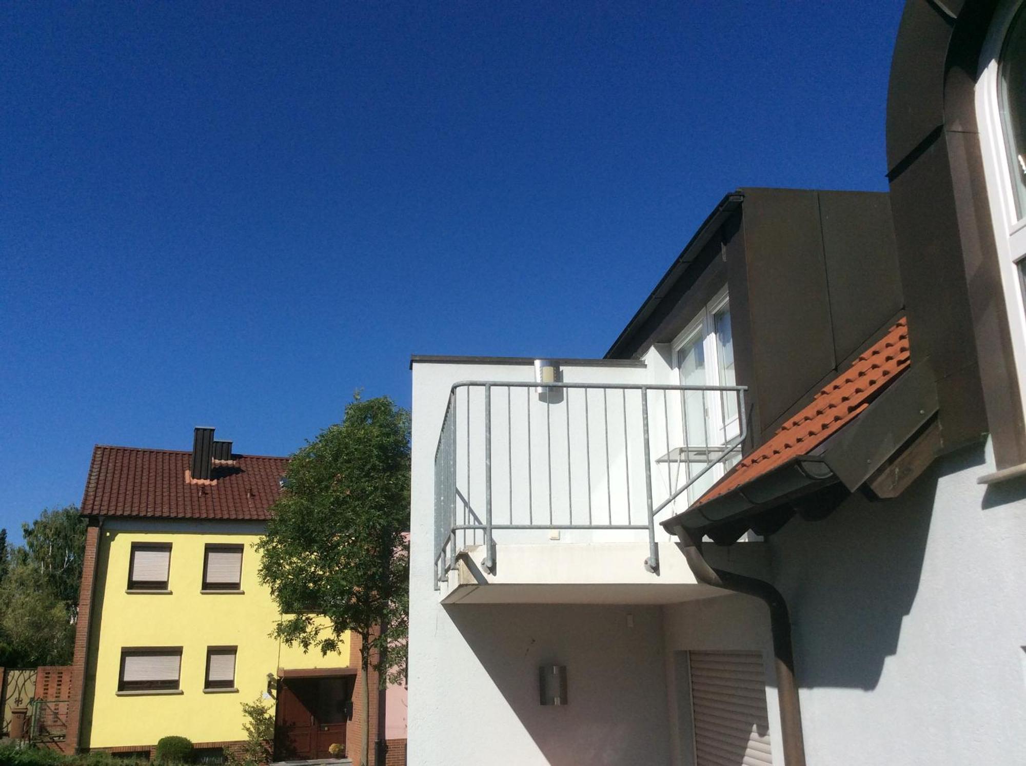 Studio Ochsenfurt Mit Sonnigem Balkon Apartment Exterior foto